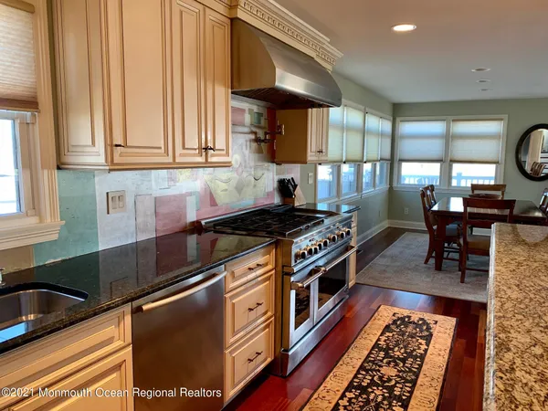 $9,600 | 919 North Ocean Avenue, Seaside Park, NJ 08752