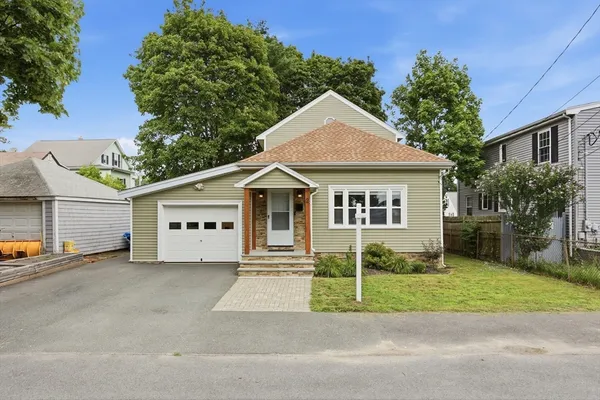 $675,000 | 2 Cashman Road, Peabody, MA 01960