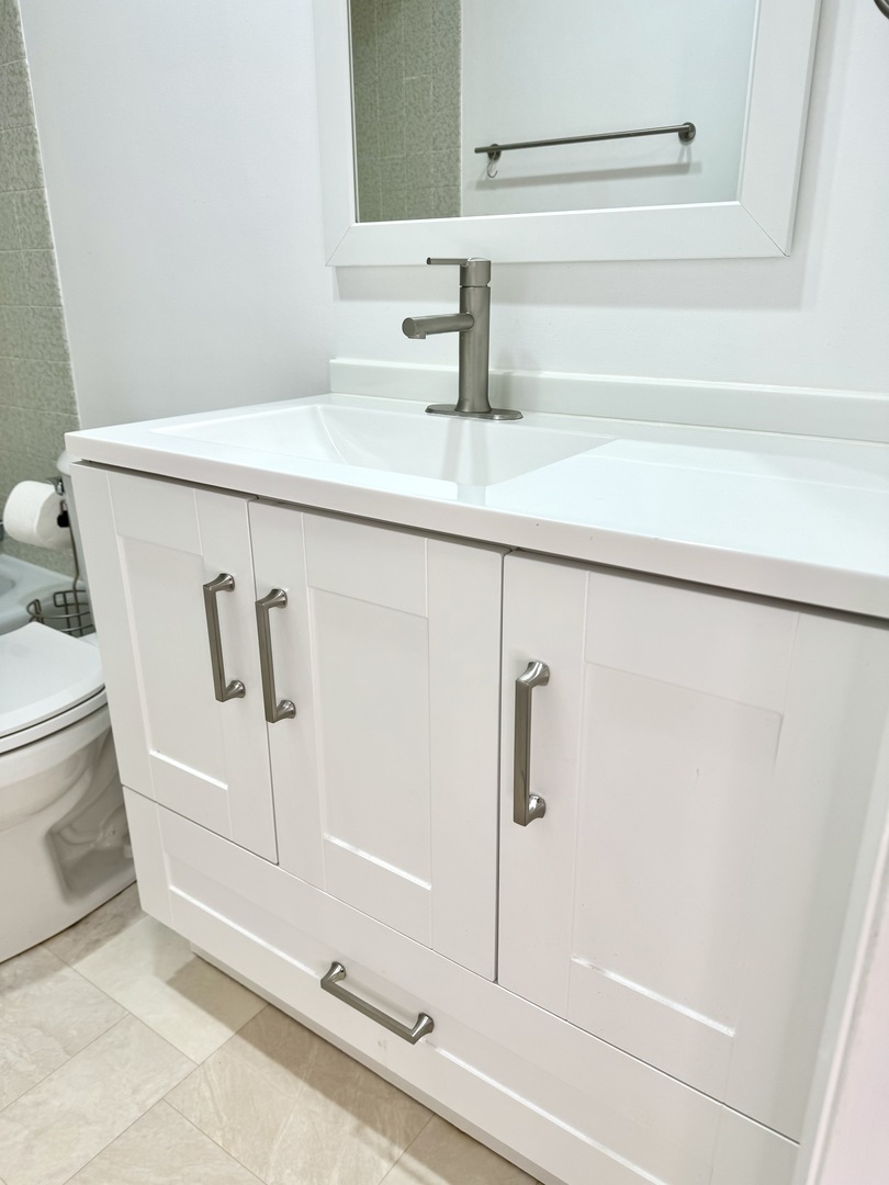 9105 South Roberts Road, Unit 2B Hickory Hills, IL 60457 - Photo 13 of 23 Gallery Image 13
