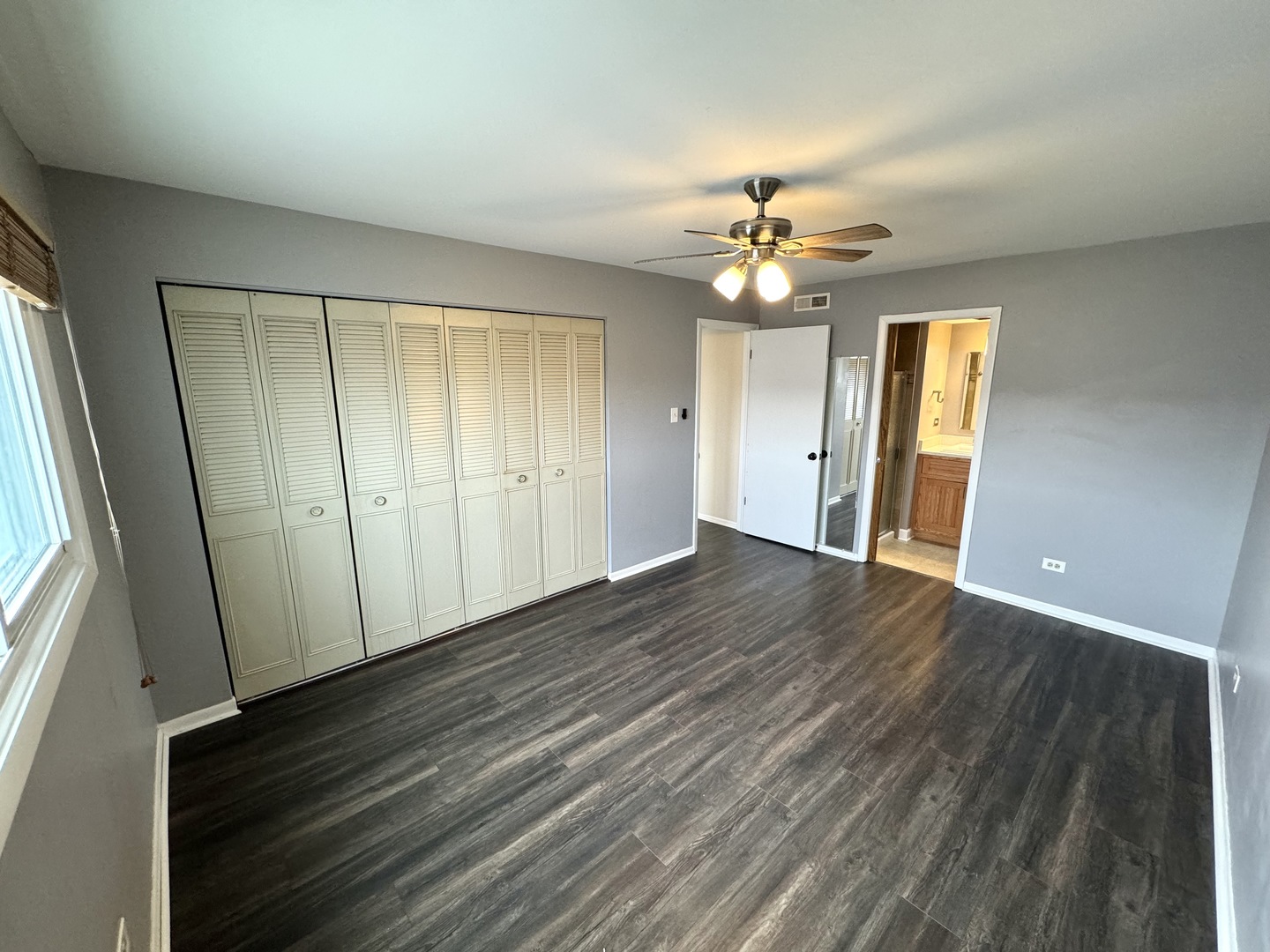 9105 South Roberts Road, Unit 2B Hickory Hills, IL 60457 - Photo 17 of 23 Gallery Image 17