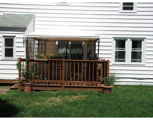 76 Osborne Terrace Springfield, MA 01104 - Photo 13 of 15 Gallery Image 13