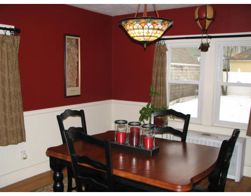 76 Osborne Terrace Springfield, MA 01104 - Photo 6 of 15 Gallery Image 6
