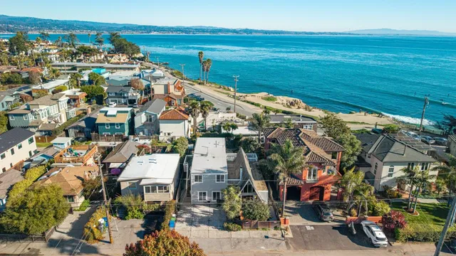 $2,890,000 | 360 36th Avenue, Santa Cruz, CA 95062