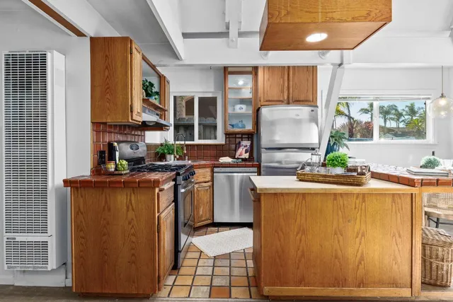 $2,890,000 | 360 36th Avenue, Santa Cruz, CA 95062