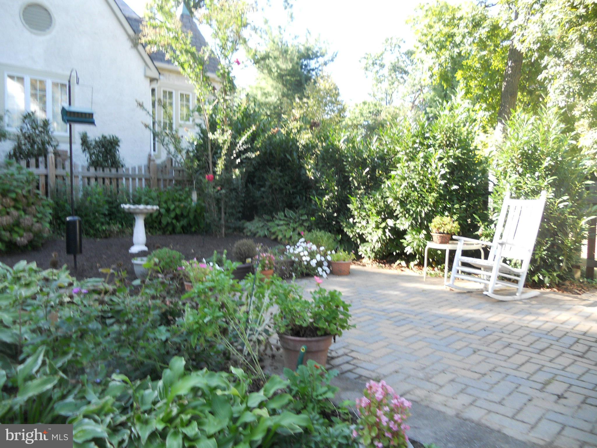 919 Kingston Road Baltimore, MD 21212 - Photo 17 of 17 Patio