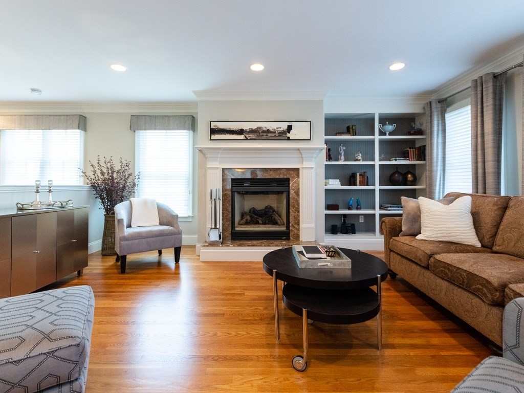 5 Marlin Road Boston, MA 02132 - Photo 3 of 38 Gallery Image 3