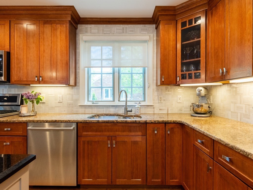 5 Marlin Road Boston, MA 02132 - Photo 10 of 38 Gallery Image 10