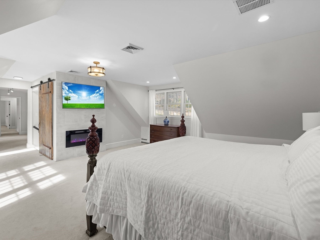 3 Olde Meetinghouse Road Westborough, MA 01581 - Photo 37 of 42