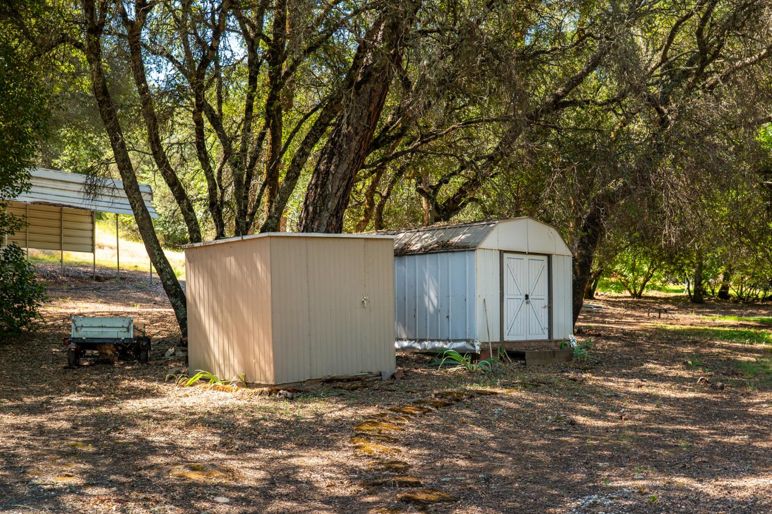 10875 Spenceville Road Penn Valley, CA 95946 - Photo 41 of 49 a view of backyard