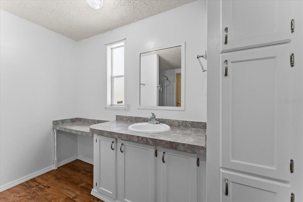 11919 Rhodine Road Riverview, FL 33579 - Photo 34 of 78