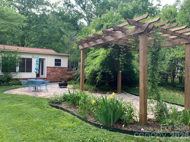 $365,000 | 422 Fieldstone Road, Mooresville, NC 28115