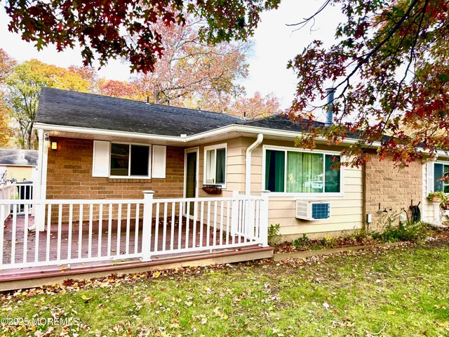 $104,900 | 14 Robin Street, Unit D, Manchester Township, NJ 08759