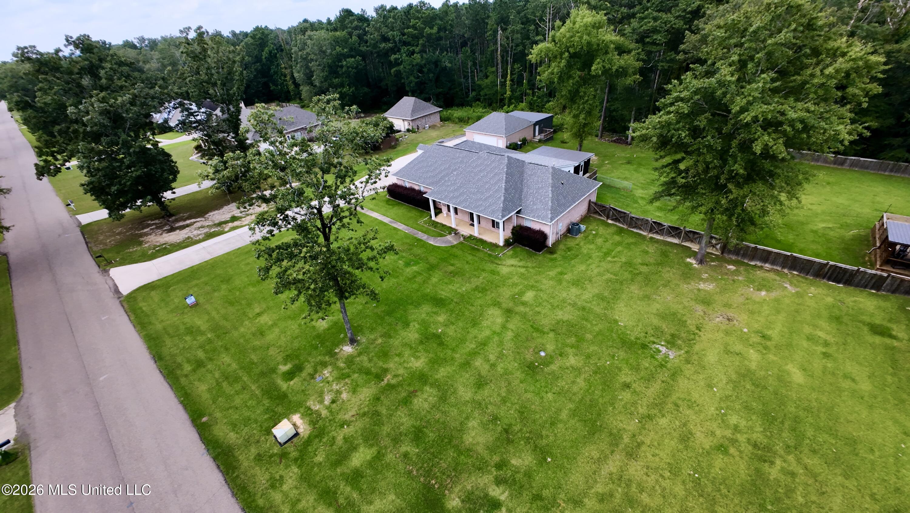 117 Holly Bush Place Brandon, MS 39047 - Photo 61 of 65 DJI_20260703123239_0357_D