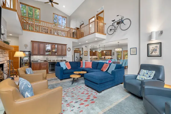 $2,700,000 | W4996 Robinson Drive, Elkhorn, WI 53121