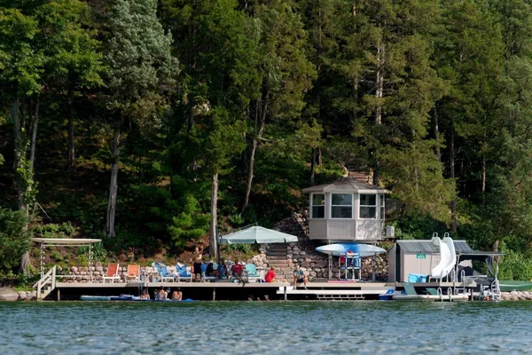 $2,700,000 | W4996 Robinson Drive, Elkhorn, WI 53121