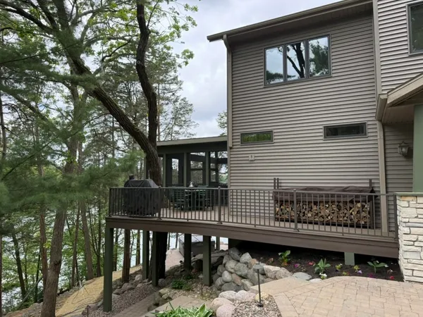 $2,700,000 | W4996 Robinson Drive, Elkhorn, WI 53121