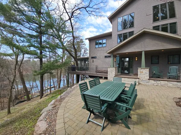$2,600,000 | W4996 Robinson Drive, Elkhorn, WI 53121