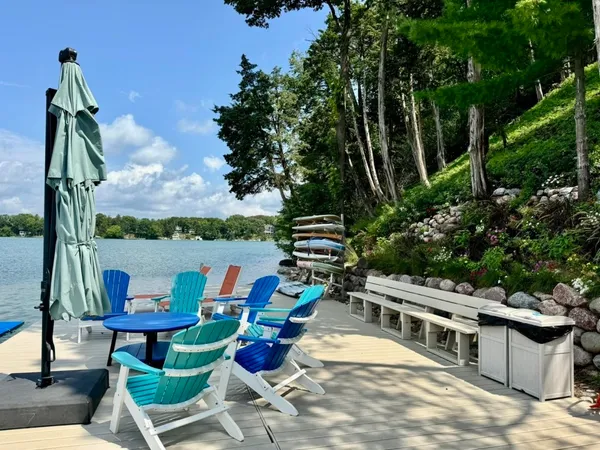 $2,700,000 | W4996 Robinson Drive, Elkhorn, WI 53121