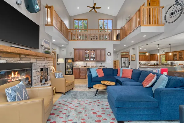 $2,700,000 | W4996 Robinson Drive, Elkhorn, WI 53121