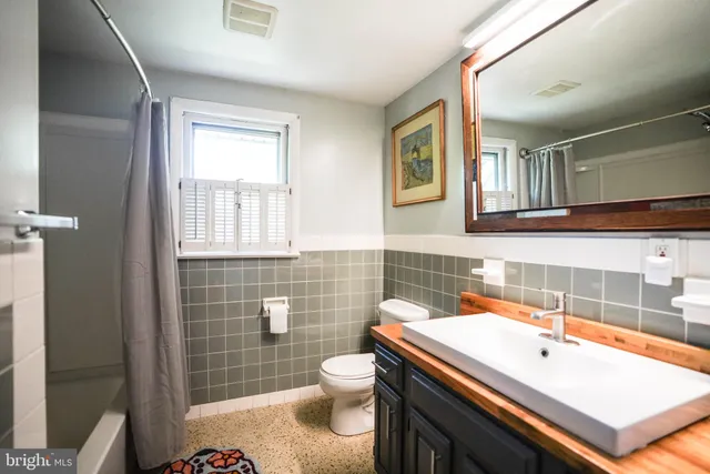 $410,000 | 105 Mayfield Drive, Lititz, PA 17543