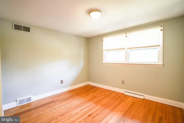 $410,000 | 105 Mayfield Drive, Lititz, PA 17543