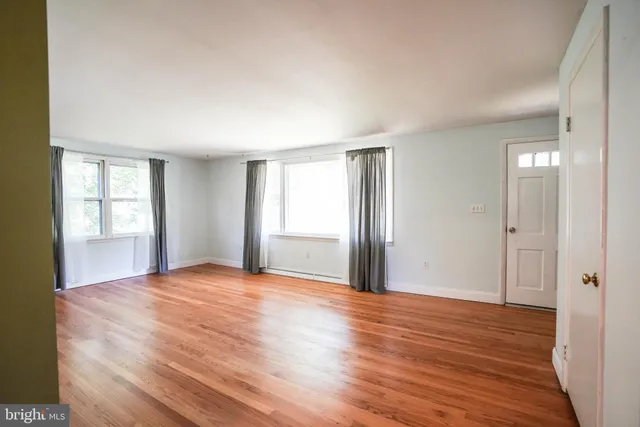 $410,000 | 105 Mayfield Drive, Lititz, PA 17543