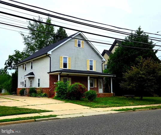 $1,900 | 229 West Holly Avenue, Pitman, NJ 08071