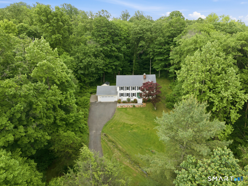 76 Pocahontas Road Redding, CT 06896 - Photo 2 of 32