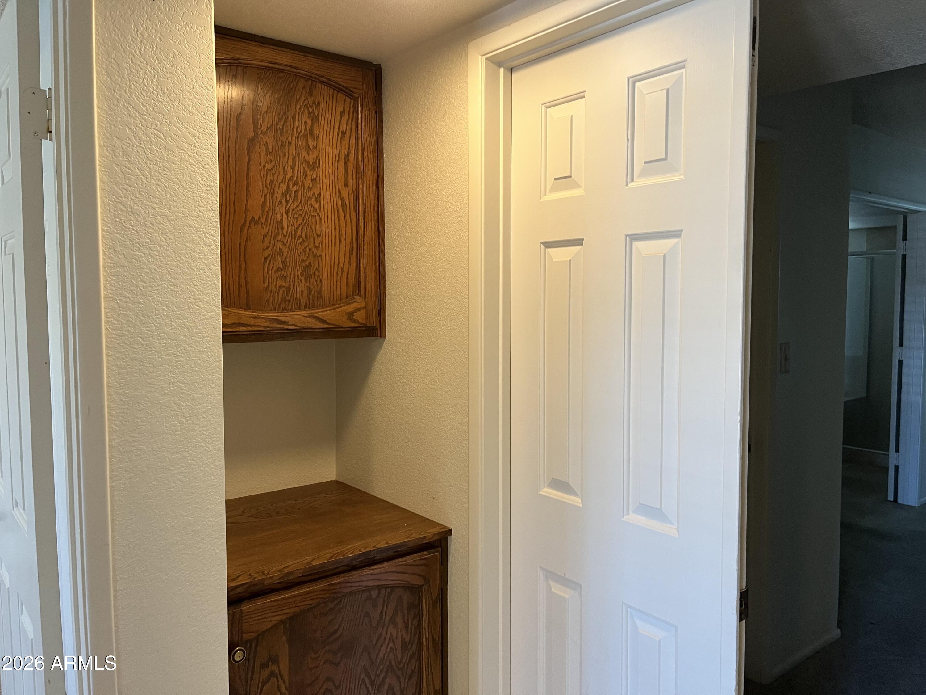 10624 West Griswold Road Peoria, AZ 85345 - Photo 11 of 28