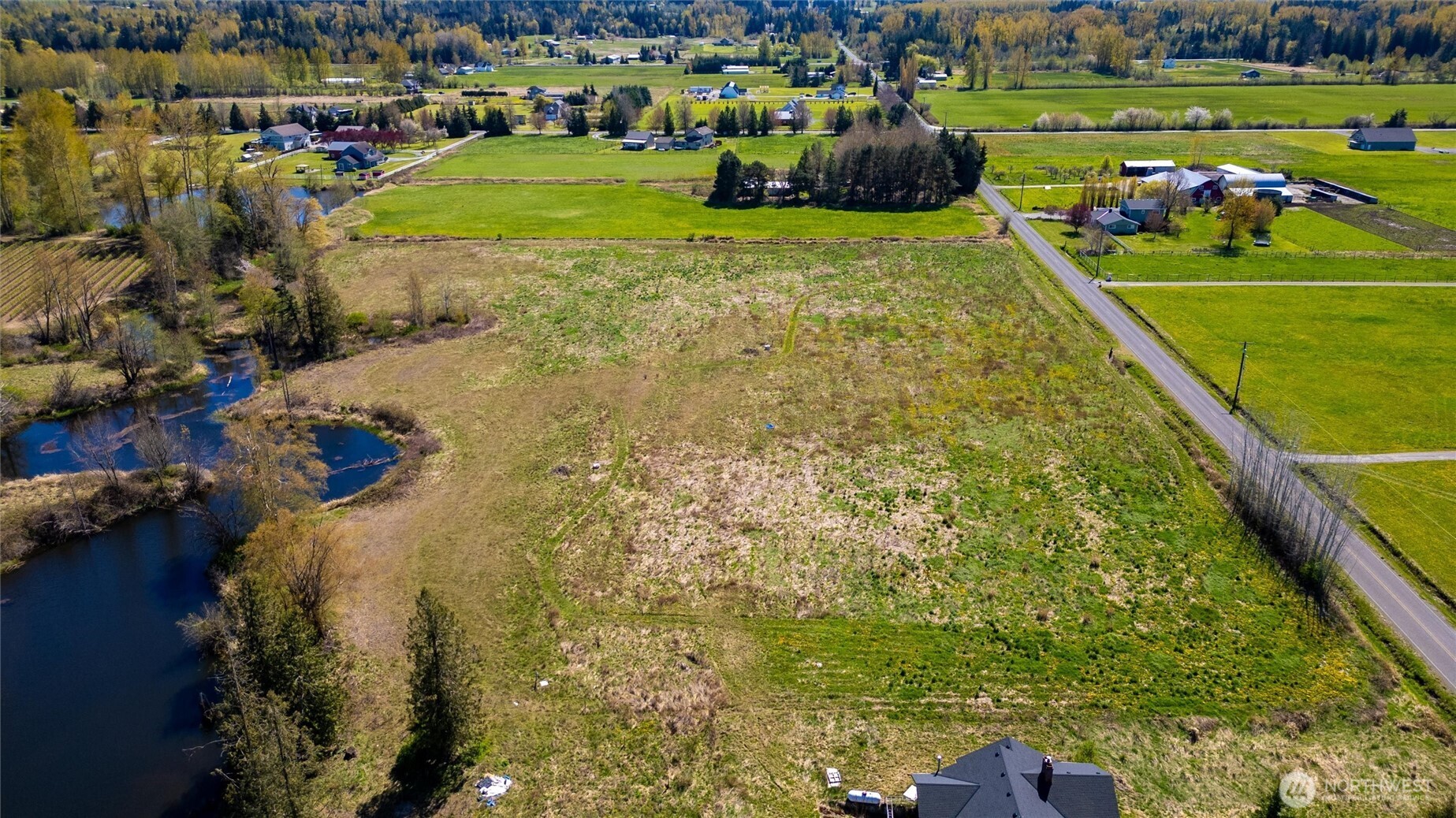 5500 Sand Road Bellingham, WA 98226 - Photo 2 of 8