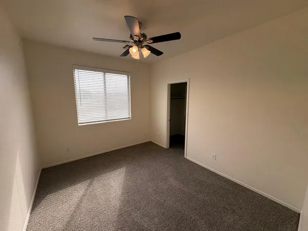 $3,095 | 8816 West Myrtle Avenue, Glendale, AZ 85305