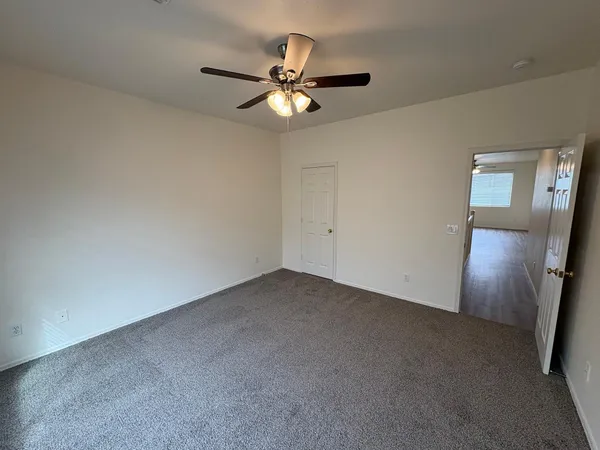 $3,095 | 8816 West Myrtle Avenue, Glendale, AZ 85305