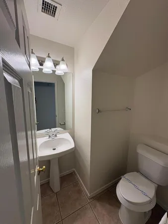 $3,095 | 8816 West Myrtle Avenue, Glendale, AZ 85305
