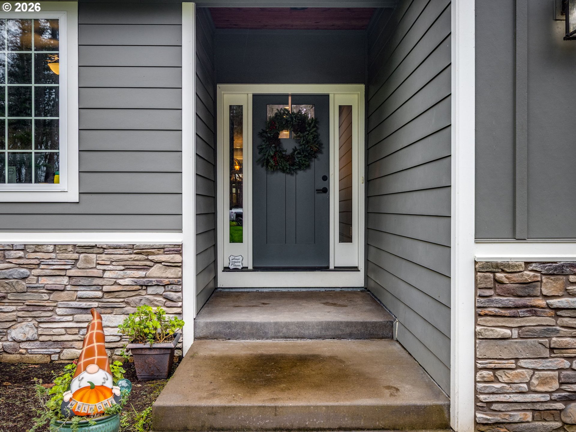 12950 South Barnards Road Molalla, OR 97038 - Photo 4 of 48 a view of entrance door of the house
