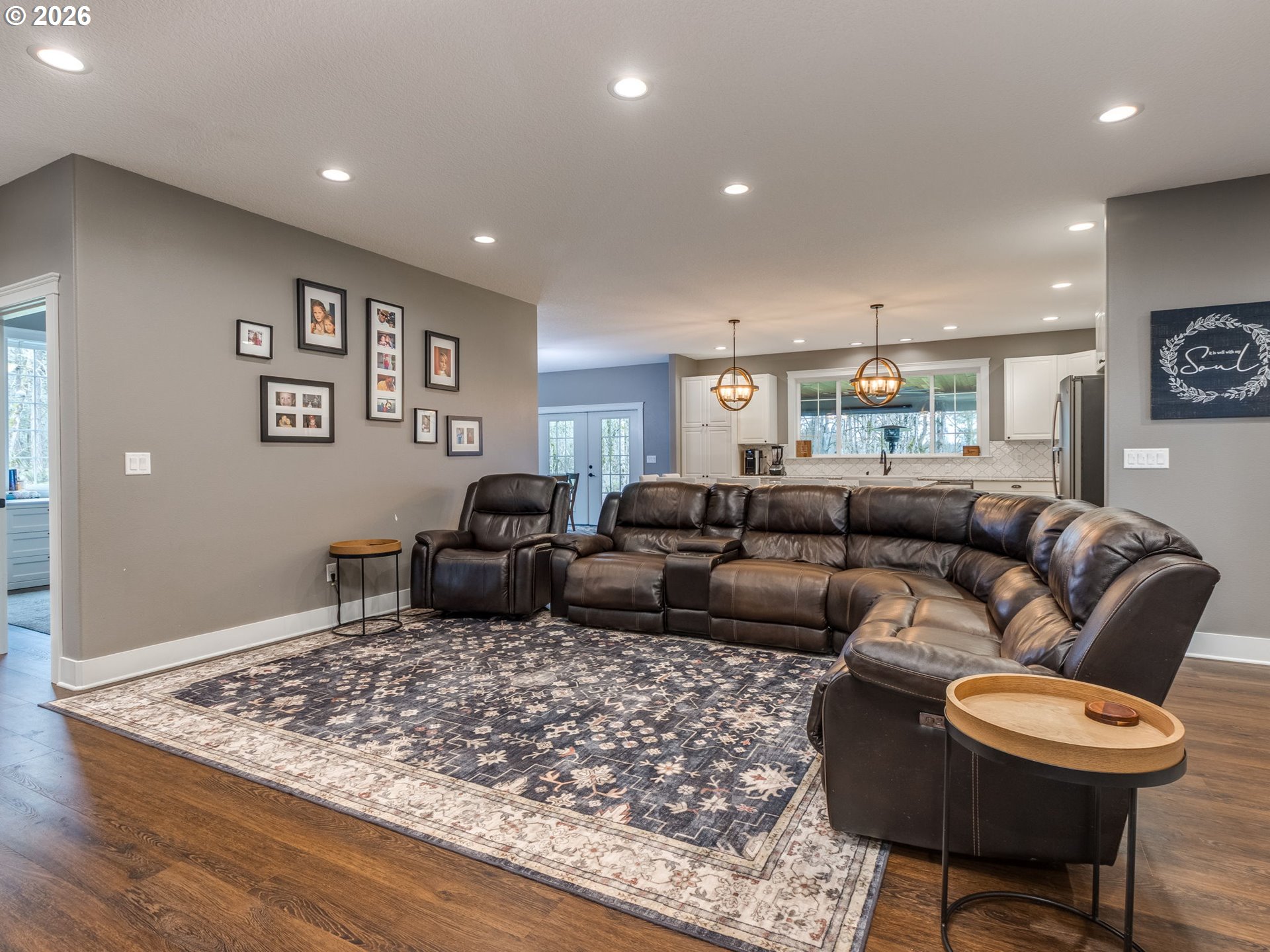 12950 South Barnards Road Molalla, OR 97038 - Photo 7 of 48 a living room with furniture and a rug