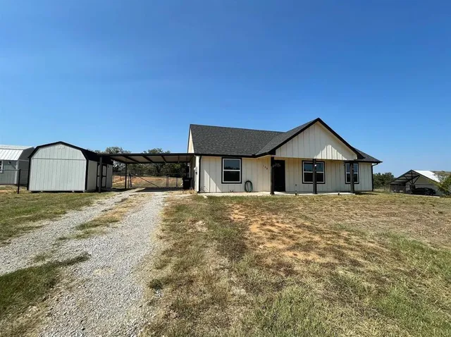 $270,000 | 109 Spruce Tree Court, Poolville, TX 76487