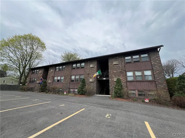 $1,200 | 120 Hasbrouck Street, Unit 7, Syracuse, NY 13206