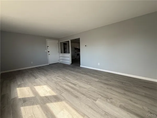 $1,200 | 120 Hasbrouck Street, Unit 7, Syracuse, NY 13206