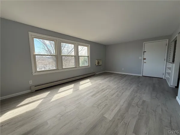 $1,200 | 120 Hasbrouck Street, Unit 7, Syracuse, NY 13206