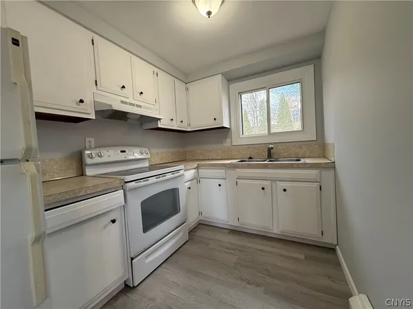 $1,200 | 120 Hasbrouck Street, Unit 7, Syracuse, NY 13206