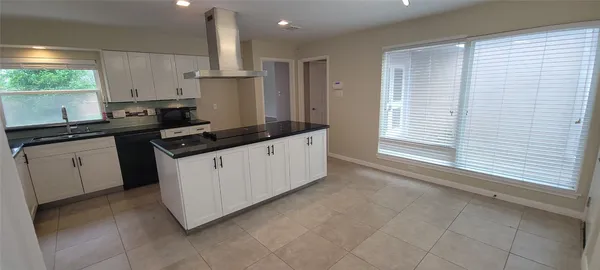 $2,500 | 11531 Overbrook Lane, Houston, TX 77077