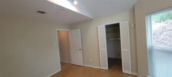 $2,500 | 11531 Overbrook Lane, Houston, TX 77077
