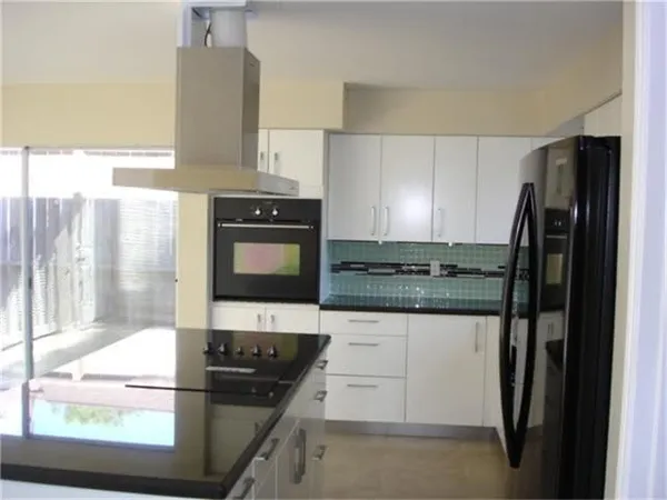 $2,500 | 11531 Overbrook Lane, Houston, TX 77077