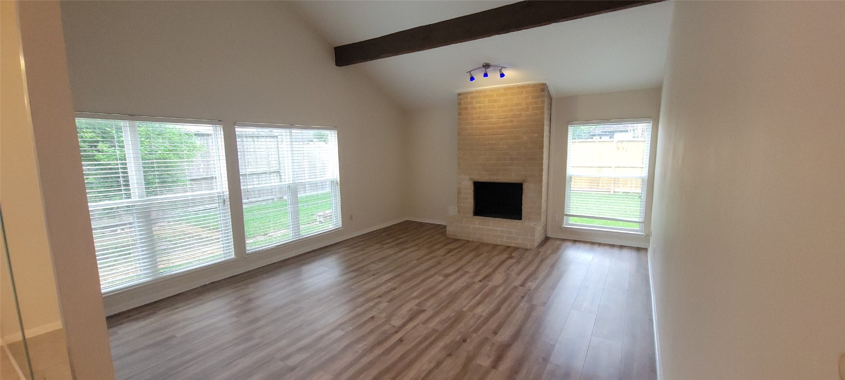 11531 Overbrook Lane Houston, TX 77077 - Photo 8 of 30