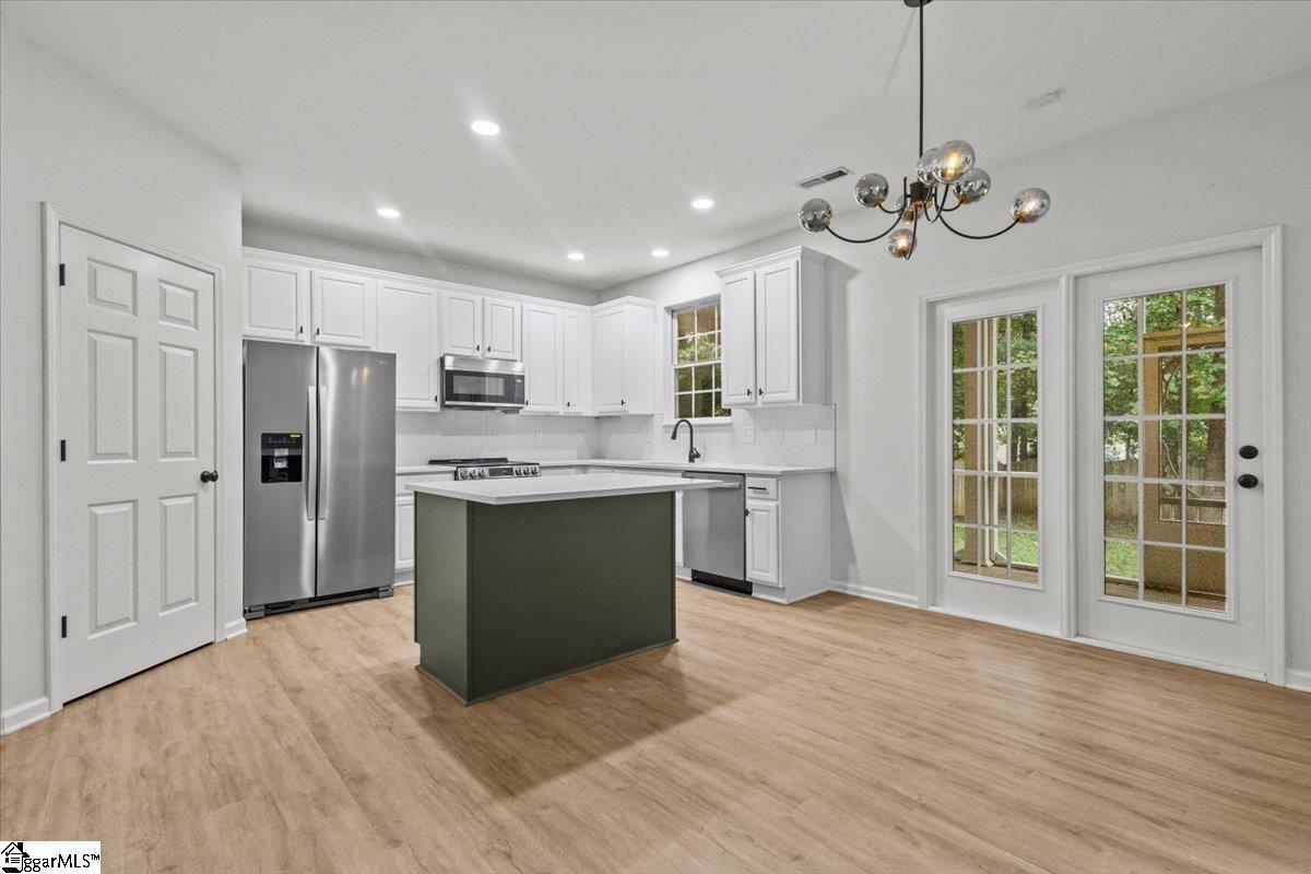 19 Saybrook Road Simpsonville, SC 29681 - Photo 11 of 27 Gallery Image 11