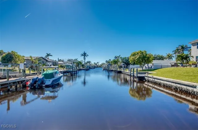 $1,400,000 | 5601 Del Rio Court, Cape Coral, FL 33904