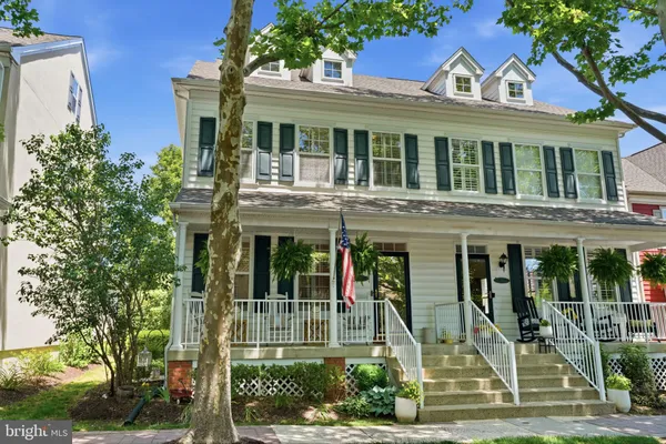 $730,000 | 5 Woodbridge Drive, Doylestown, PA 18901