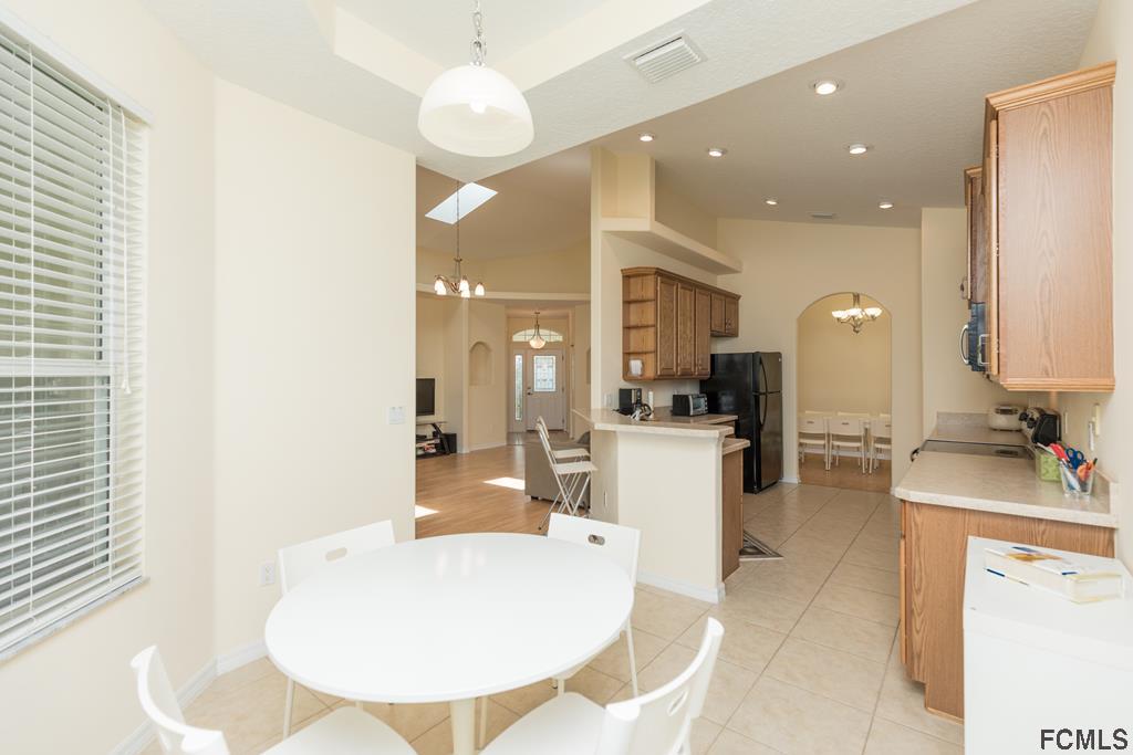 103 Raintree Circle Palm Coast, FL 32164 - Photo 15 of 43 Breakfast nook
