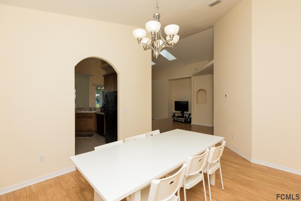 103 Raintree Circle Palm Coast, FL 32164 - Photo 18 of 43 Dining room