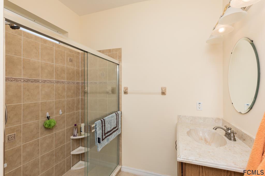 103 Raintree Circle Palm Coast, FL 32164 - Photo 29 of 43 Second bath